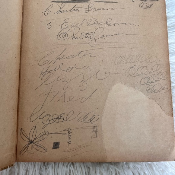 1905 Children’s Book. - Picture 4 of 8